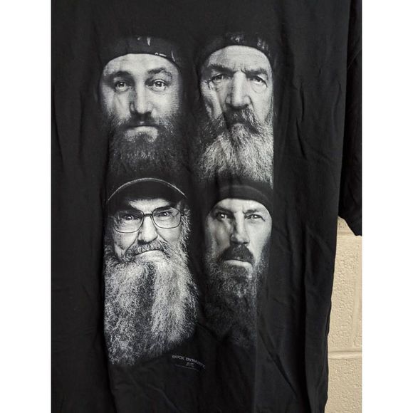 Duck Dynasty Shirt - Picture 2 of 4